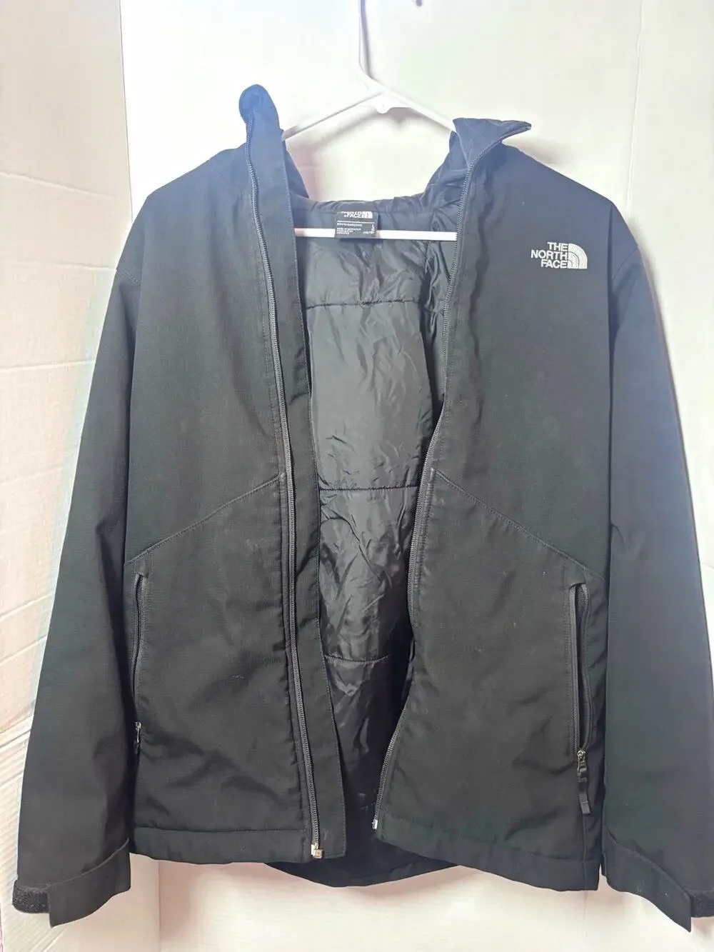 The North Face Boys’ L (14/16) Black Insulated Hooded Jacket – No Zipper